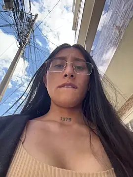 Violeet-Smith online show from 02/18/26, 07:32