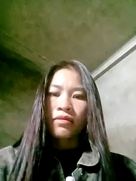 Kati xx online show from 10/24/25, 11:17