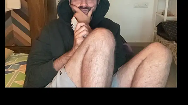 MakeMeAwareAah online show from 12/15/25, 03:49