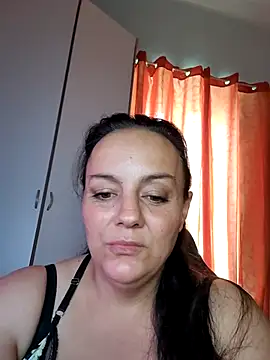 karina katy online show from 10/21/25, 11:33