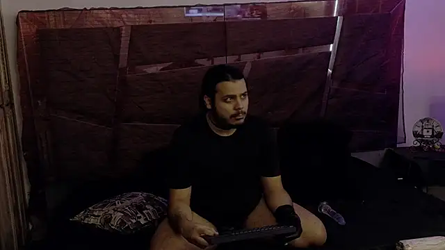 DemienMdivani online show from 11/20/25, 05:18