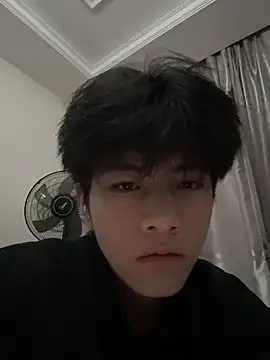 xiaofan777 online show from 11/12/25, 10:26