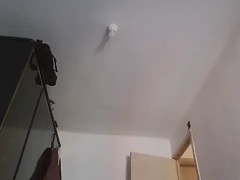 Snapshot of Eimy2025 chatting on 10/23/25, 10:03 Eimy2025 online show from 10/23/25, 10:03