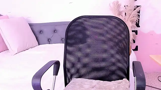 gracehall 1 online show from 11/27/25, 11:23