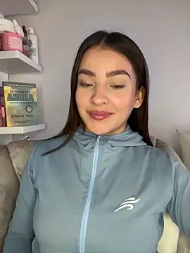 Talia Bonet online show from 11/05/25, 02:17