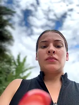 Talia Bonet online show from 12/19/25, 04:14