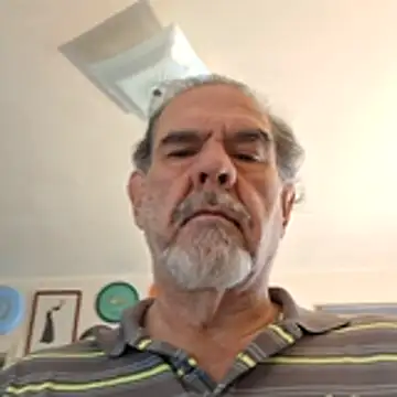 Snapshot of pena633 chatting on 11/19/25, 03:12 pena633 online show from 11/19/25, 03:12