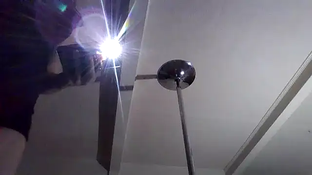 Snapshot of xoxokehlani chatting on 10/31/25, 11:06 xoxokehlani online show from 10/31/25, 11:06