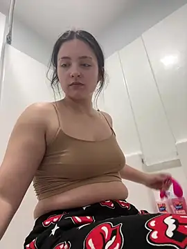 Snapshot of xoxokehlani chatting on 01/19/26, 01:42 xoxokehlani online show from 01/19/26, 01:42