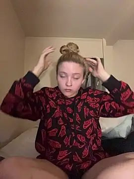 Snapshot of xoxokehlani chatting on 04/04/26, 02:32 xoxokehlani online show from 04/04/26, 02:32