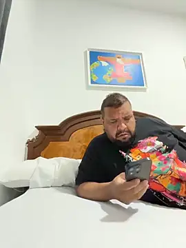 morfeoeros14 online show from 11/22/25, 04:28