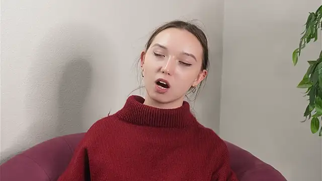 ClarineMitzel online show from 10/22/25, 01:33