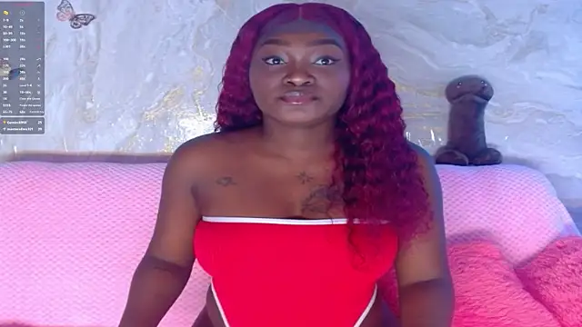 Snapshot of ezlyne-01 chatting on 11/01/25, 02:13 ezlyne-01 online show from 11/01/25, 02:13