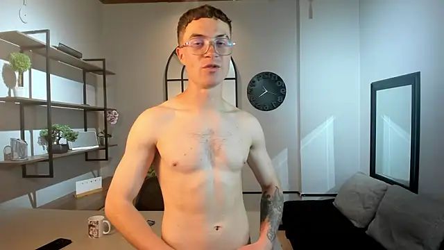 Lil James online show from 05/20/26, 08:15