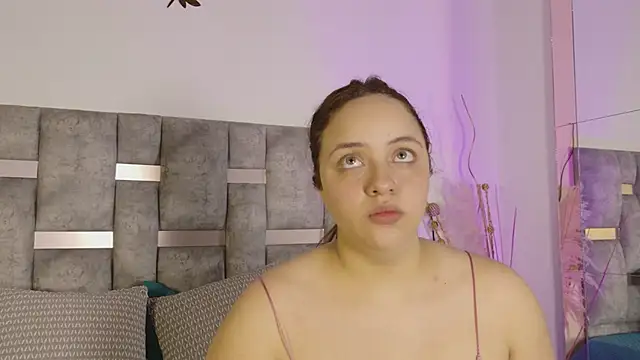 Karina Wong online show from 11/07/25, 07:58