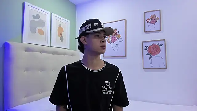 ApoloRicci online show from 01/07/26, 07:27