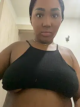 Snapshot of Viana_dior chatting on 10/30/25, 08:31 Viana dior online show from 10/30/25, 08:31