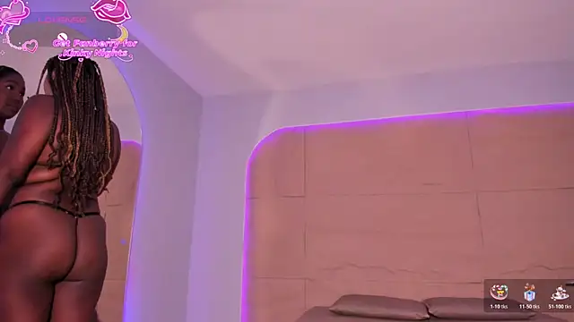 Snapshot of Viana_dior chatting on 12/13/25, 09:53 Viana dior online show from 12/13/25, 09:53