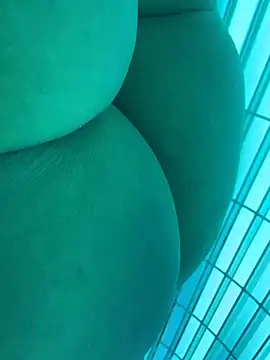 Snapshot of gatitalocahot chatting on 03/18/26, 06:44 gatitalocahot online show from 03/18/26, 06:44