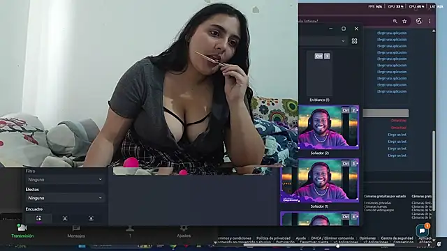 Layla Latina online show from 11/11/25, 08:53