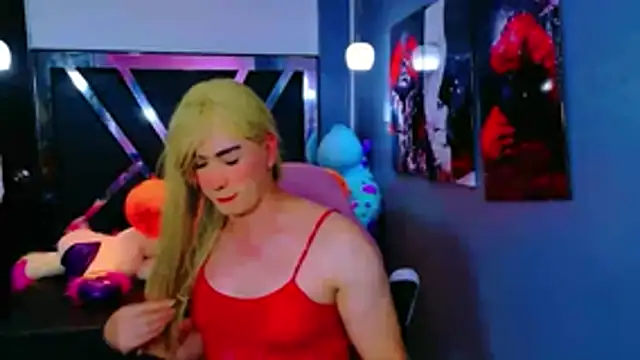 Jennfer Winson online show from 10/28/25, 07:49