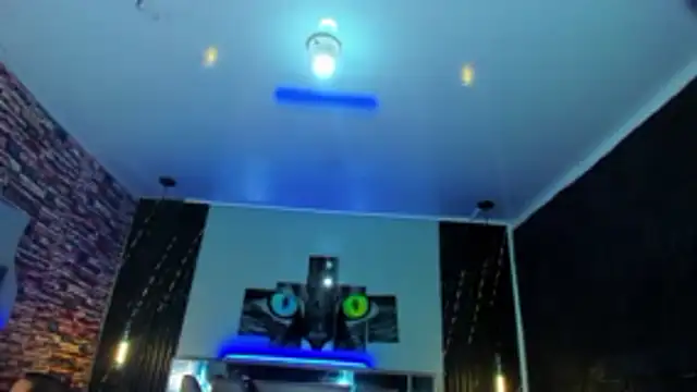 Jennfer Winson online show from 11/22/25, 07:35