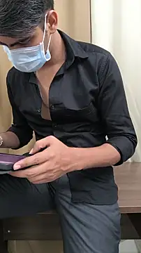 adi8210 online show from 11/14/25, 12:26