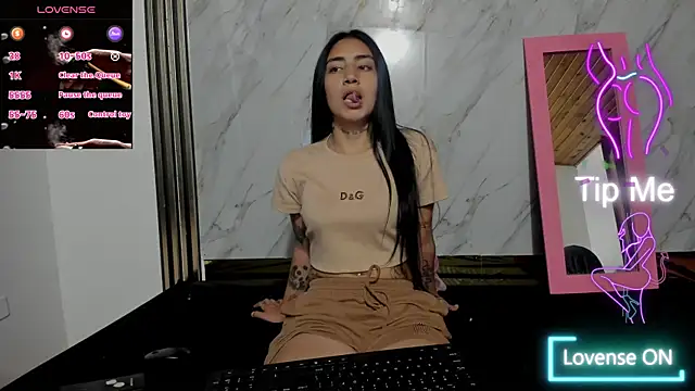 Sasha Blonde online show from 11/05/25, 08:20