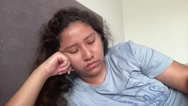 Kmiii21 online show from 02/17/26, 03:19