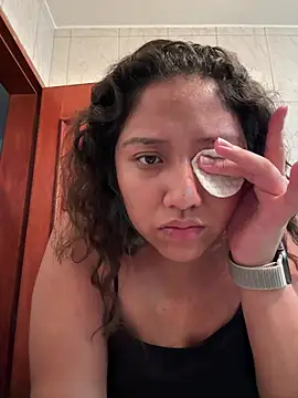 Kmiii21 online show from 03/10/26, 05:34