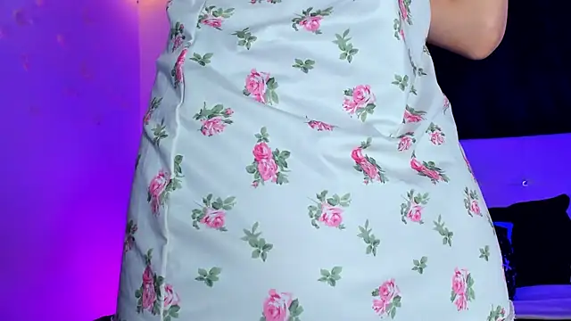 Snapshot of Arya_Fioree chatting on 11/30/25, 04:16 Arya Fioree online show from 11/30/25, 04:16