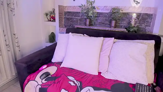 Cleopatriagad online show from 02/11/26, 01:54