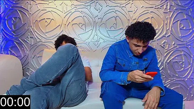 Snapshot of Ruin_Destruction chatting on 03/15/26, 02:06 Ruin Destruction online show from 03/15/26, 02:06