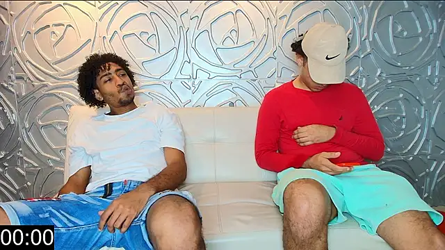 Snapshot of Ruin_Destruction chatting on 03/29/26, 01:49 Ruin Destruction online show from 03/29/26, 01:49