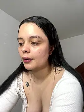 Selena Roa online show from 01/11/26, 03:06