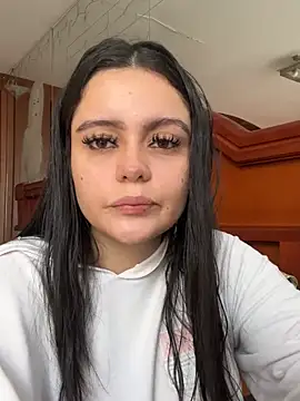Selena Roa online show from 05/30/26, 10:07