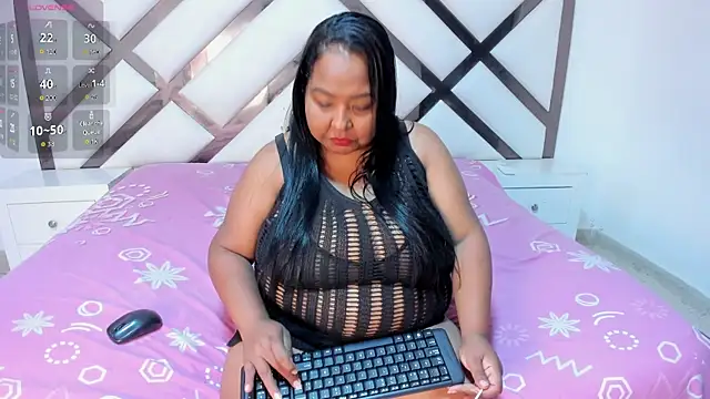 SofiaKiis online show from 11/07/25, 03:39