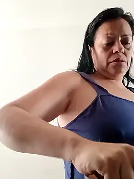 viviana-sexi online show from 11/03/25, 03:46