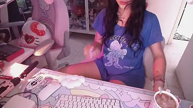 Snapshot of kaithra chatting on 04/17/26, 03:26 kaithra online show from 04/17/26, 03:26