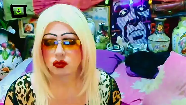 horni4luv online show from 11/25/25, 09:48