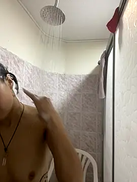 Snapshot of Chuchii05 chatting on 12/01/25, 02:16 Chuchii05 online show from 12/01/25, 02:16