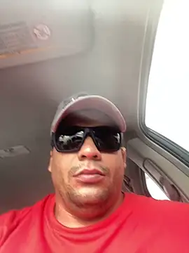 Snapshot of Bkackmamba chatting on 10/24/25, 02:24 Bkackmamba online show from 10/24/25, 02:24