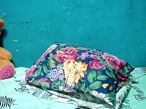 SmallluncutCock online show from 11/18/25, 01:44