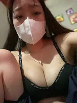 Snapshot of kitty-20x chatting on 03/10/26, 11:04 kitty-20x online show from 03/10/26, 11:04