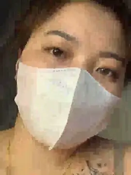 Snapshot of helo-kitty chatting on 04/08/26, 03:12 helo-kitty online show from 04/08/26, 03:12