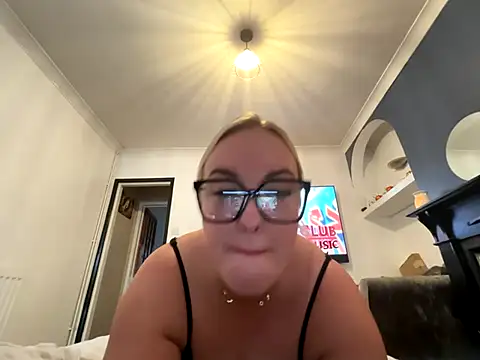 Jenna-LeeXX online show from 11/06/25, 11:00