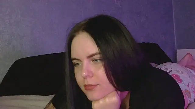 Snapshot of eBellka chatting on 10/30/25, 06:30 eBellka online show from 10/30/25, 06:30