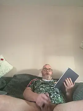 Snapshot of fortheloveofheels74 chatting on 04/02/26, 11:52 fortheloveofheels74 online show from 04/02/26, 11:52