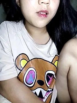 Quynhsumon online show from 03/11/26, 03:07