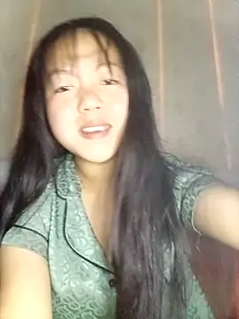 Quynhsumon online show from 04/26/26, 04:21